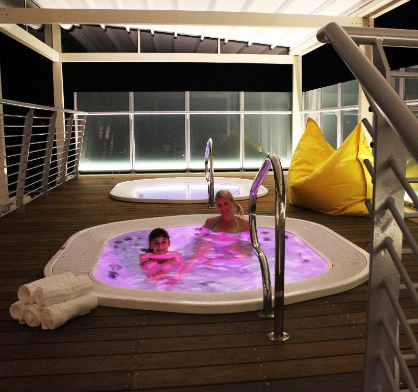 Hotel Aquila D'Oro 미사노아드리아티코 외부 사진